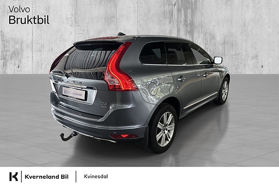 Volvo XC60 5 of 30