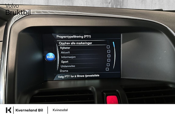Volvo XC60 23 of 30