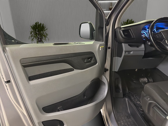 Toyota Proace 26 of 28