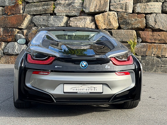 BMW i8 15 of 30