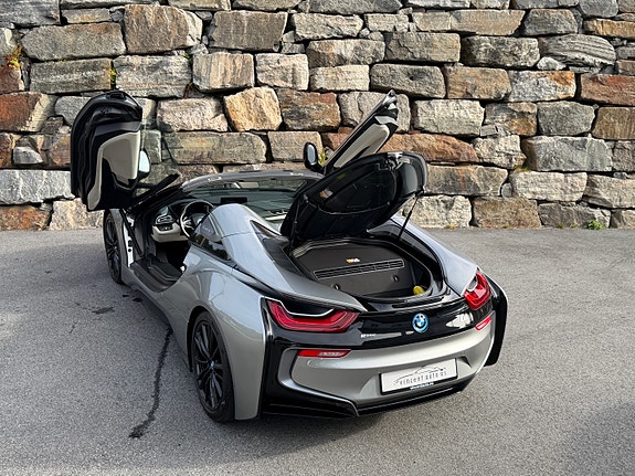 BMW i8 24 of 30