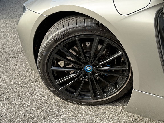 BMW i8 30 of 30