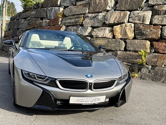 BMW i8 5 of 30