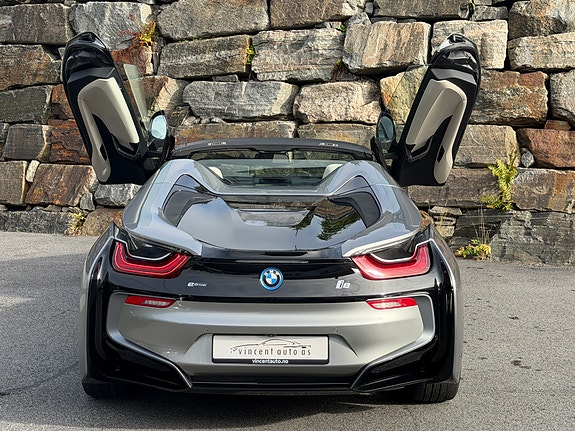 BMW i8 23 of 30