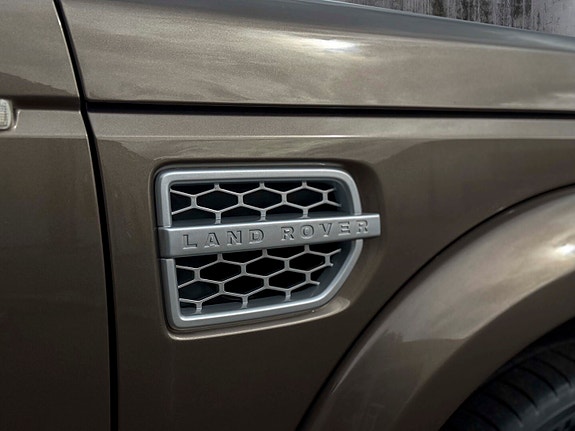 Land Rover Discovery 4 6 of 27