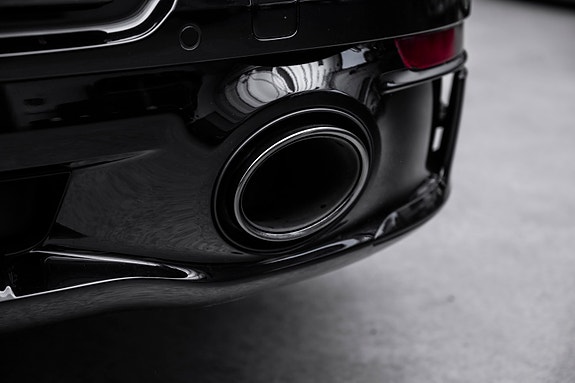 Porsche 911 16 of 30