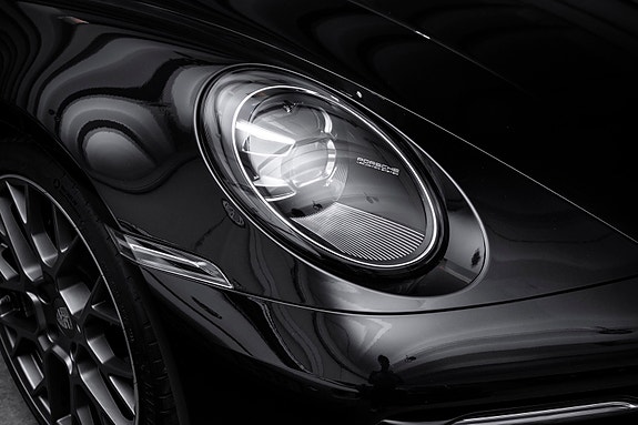 Porsche 911 6 of 30