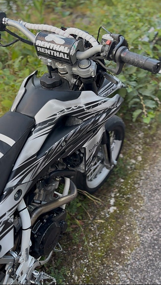 Husqvarna SM 125 8 of 8