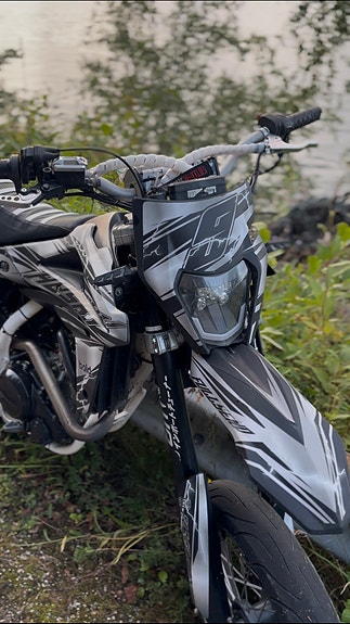 Husqvarna SM 125 6 of 8