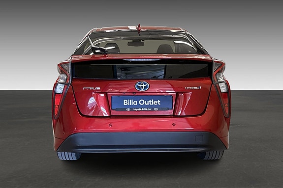Toyota Prius 6 of 21