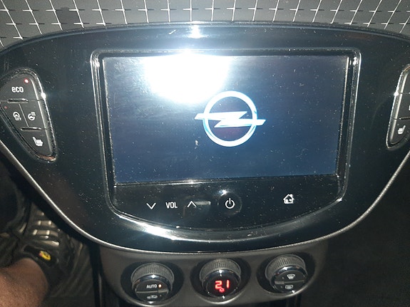 Opel ADAM 22 of 30