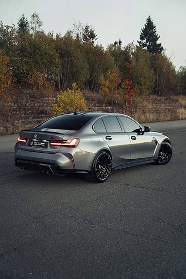 BMW M3 8 of 30
