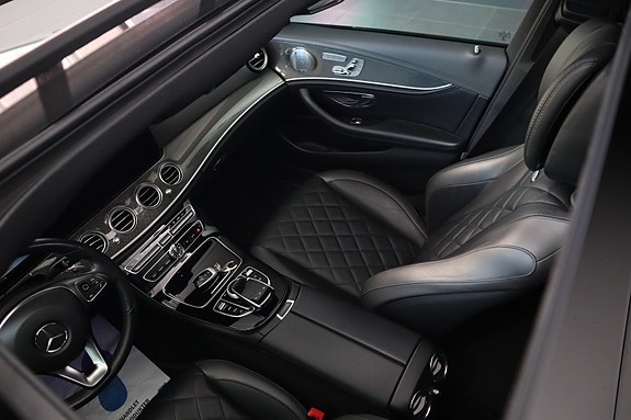 Mercedes-Benz E250 24 of 30