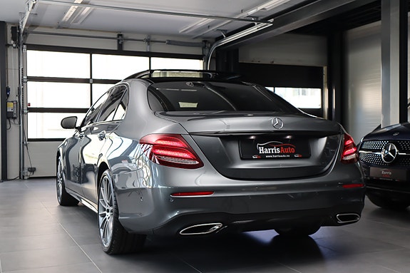 Mercedes-Benz E250 14 of 30