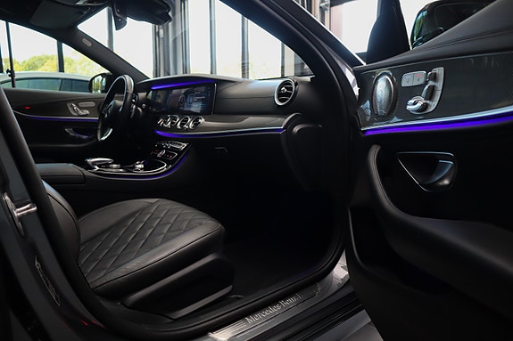 Mercedes-Benz E250 27 of 30