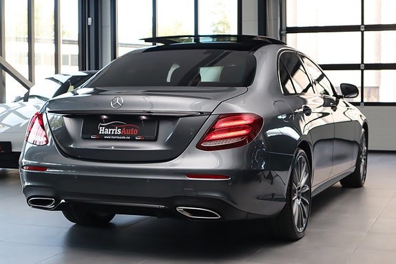 Mercedes-Benz E250 18 of 30