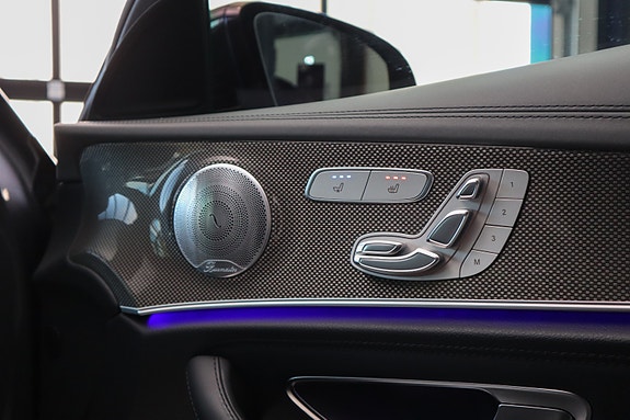 Mercedes-Benz E250 28 of 30