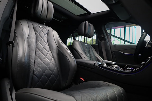 Mercedes-Benz E250 29 of 30
