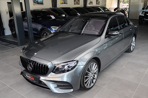Mercedes-Benz E250 12 of 30