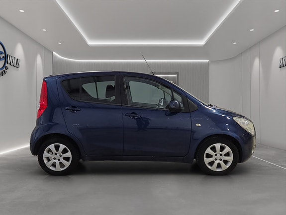 Opel Agila 9 of 23