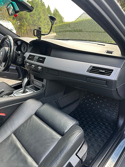 BMW 520d 26 of 30