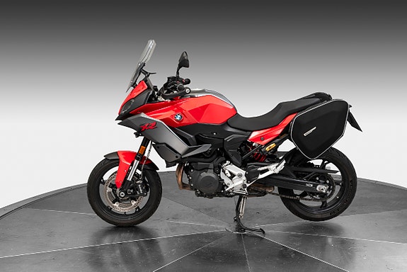 BMW F 900 XR 7 of 15