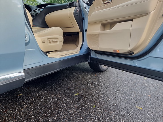 Lexus RX450h 12 of 30