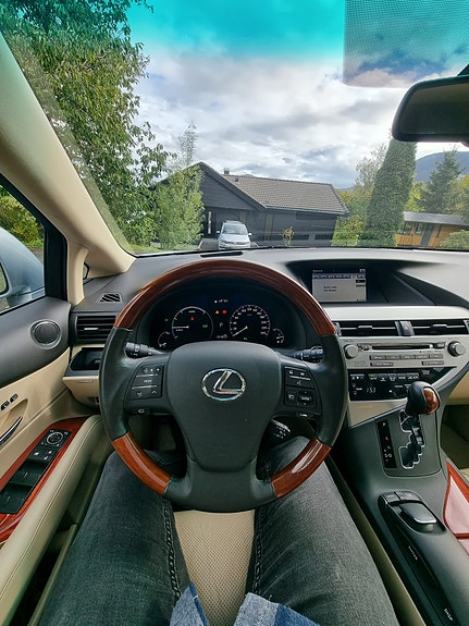 Lexus RX450h 28 of 30