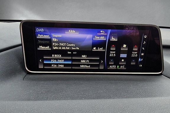 Lexus RX450h 18 of 30