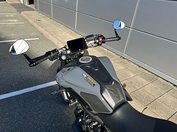 Yamaha MT-07 7 of 7