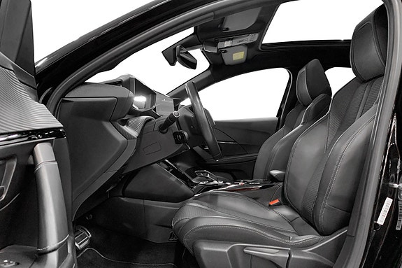 Peugeot e-208 5 of 14