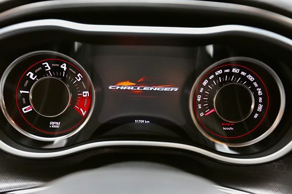 Dodge Challenger 9 of 30