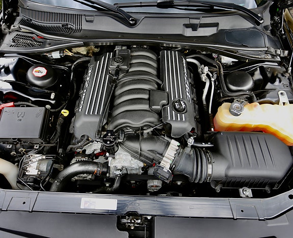 Dodge Challenger 16 of 30
