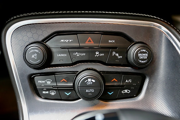 Dodge Challenger 20 of 30