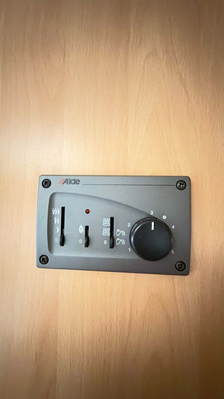 Dethleffs Camper 720sk 25 of 30