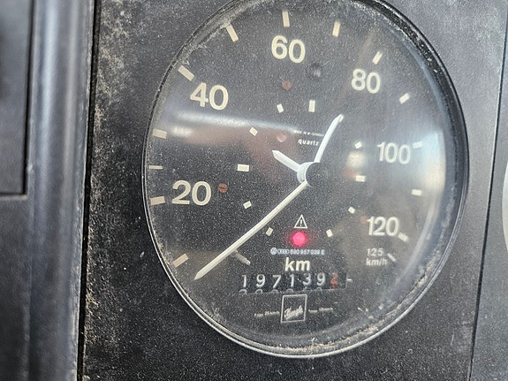 MAN 6.90 F 15 of 19