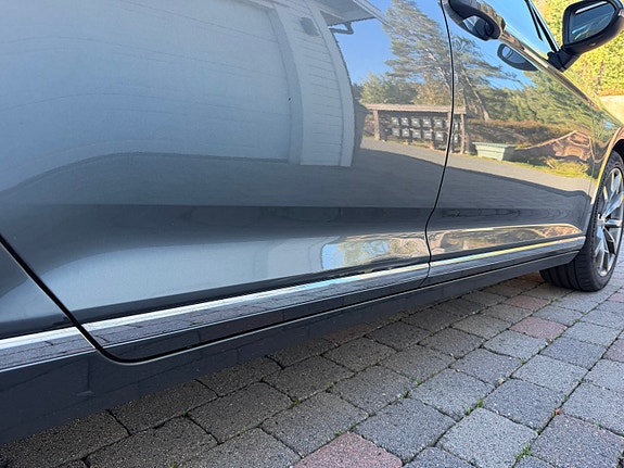 Volkswagen Passat 7 of 14