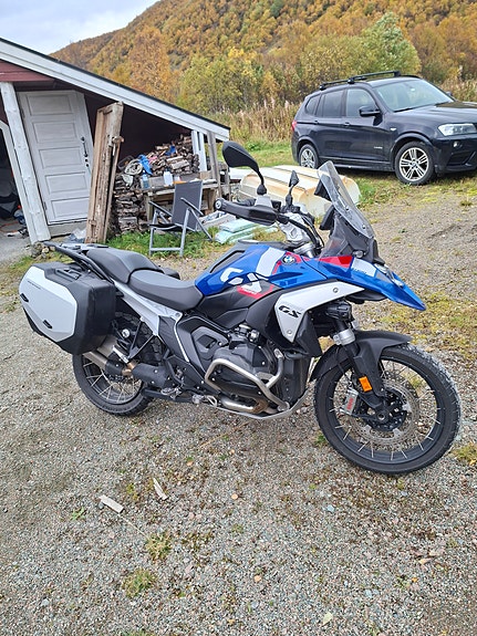 BMW R 1300 GS 4 of 5