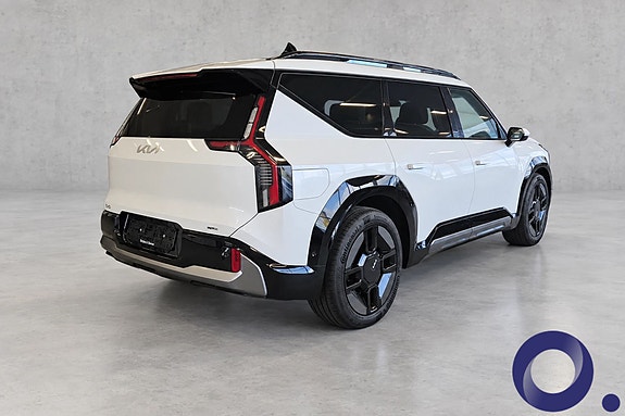 Kia EV9 5 of 30