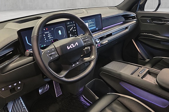 Kia EV9 14 of 30