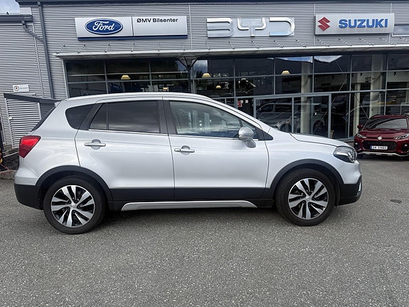 Suzuki SX4 S-Cross 2 of 24
