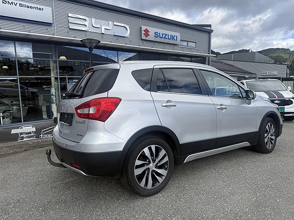 Suzuki SX4 S-Cross 3 of 24
