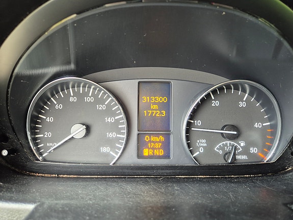 Mercedes-Benz Sprinter 316 15 of 16