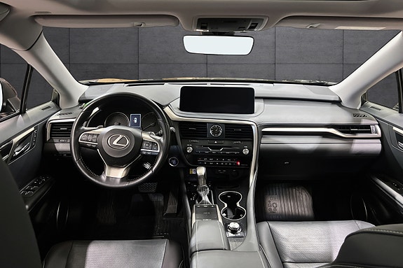 Lexus RX450h 9 of 19