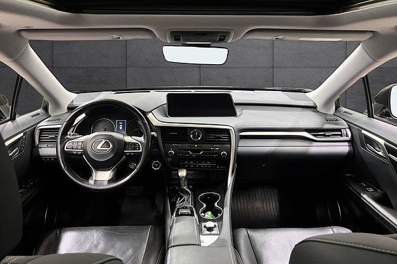 Lexus RX450h 9 of 21
