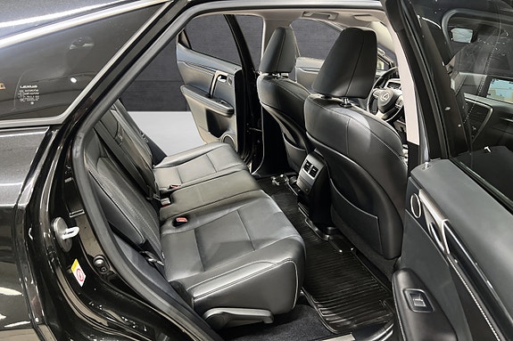 Lexus RX450h 15 of 21