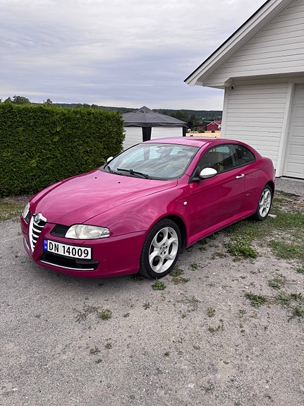 Alfa Romeo GT 8 of 14