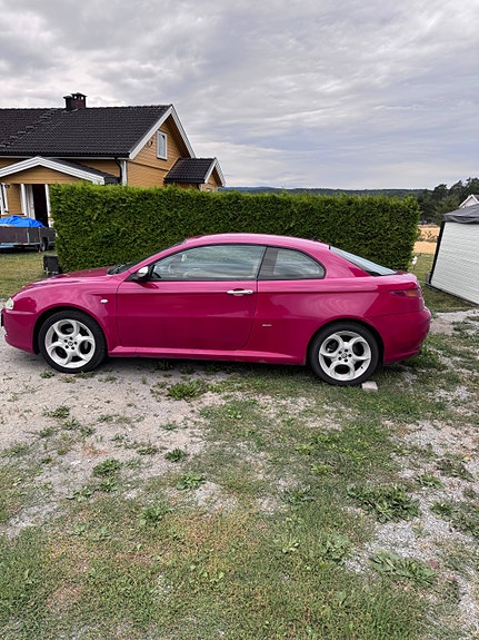 Alfa Romeo GT 7 of 14