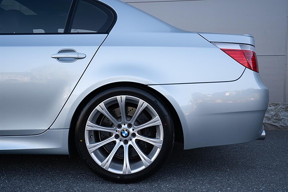 BMW M5 5 of 30