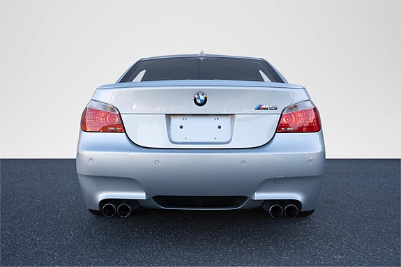 BMW M5 12 of 30